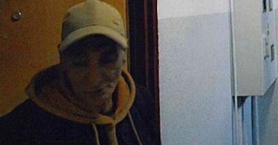 Policja prosi o pomoc po kradzieży dwóch pierścionków